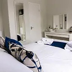 Kingsway - A Selection Of Single, Double And Family In A Location Maison d'hôtes 4*
