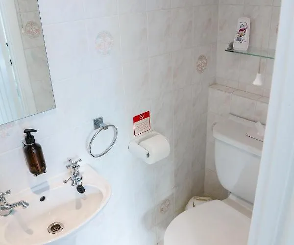 Kingsway - A Selection Of Single, Double And Family In A Location