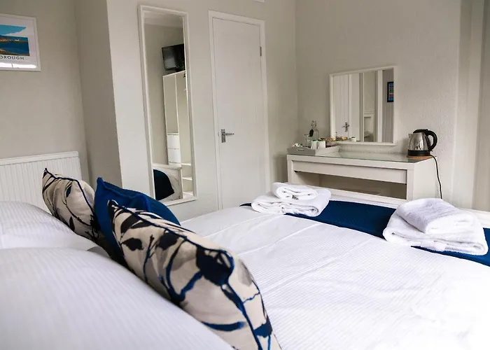 Kingsway - A Selection Of Single, Double And Family In A Location Guest house 4*