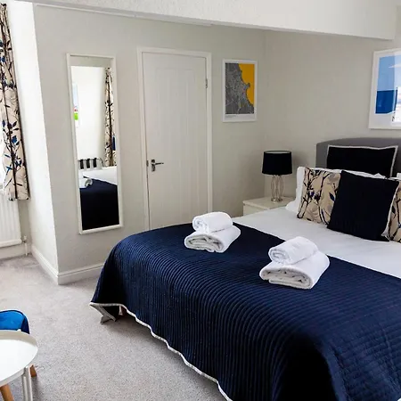 Kingsway - A Selection Of Single, Double And Family In A Location Penzion Scarborough