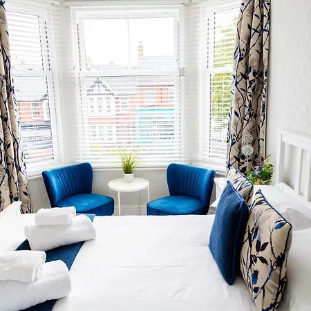Kingsway - A Selection Of Single, Double And Family In A Location Pensión Scarborough