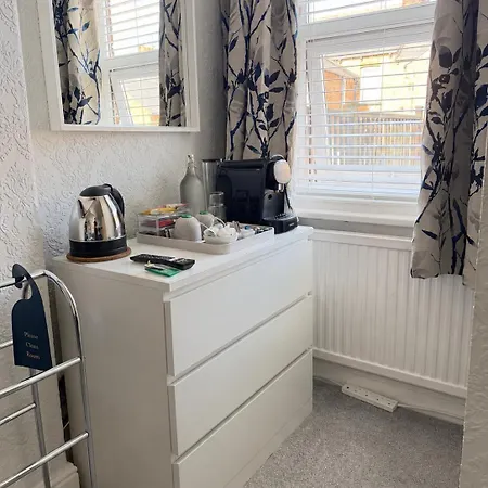 Kingsway - A Selection Of Single, Double And Family In A Location 4* Scarborough