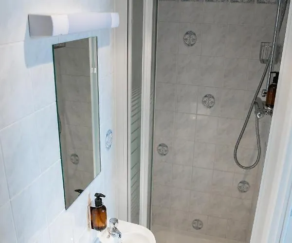 Guest house Kingsway - A Selection Of Single, Double And Family In A Location Scarborough