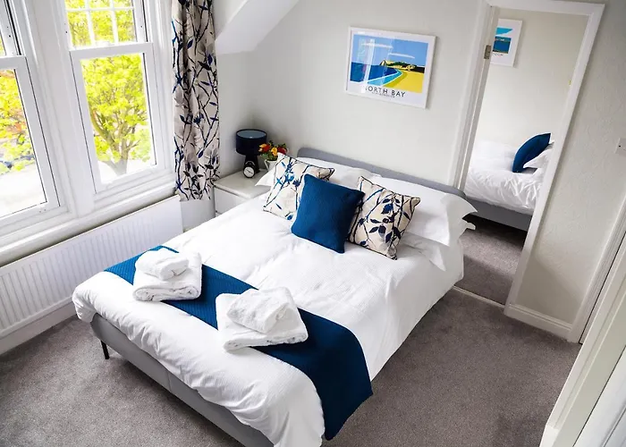 Kingsway - A Selection Of Single, Double And Family In A Location